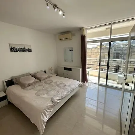 Modern Apt - Close To The Beach & Pv Is-Swieqi Exterior photo